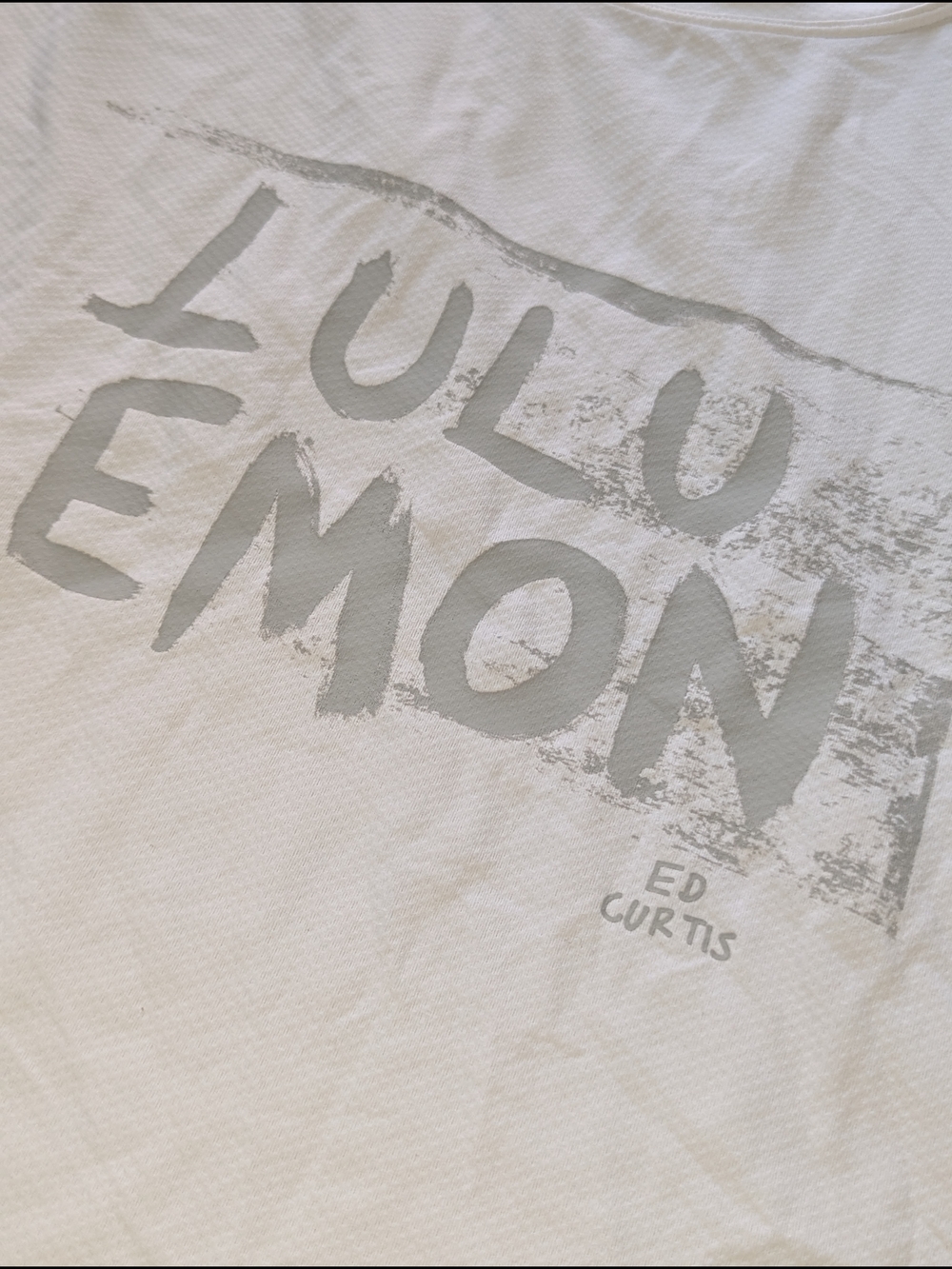 lululemon athletica White Graphic Boxy Tee - Picture 3 of 5